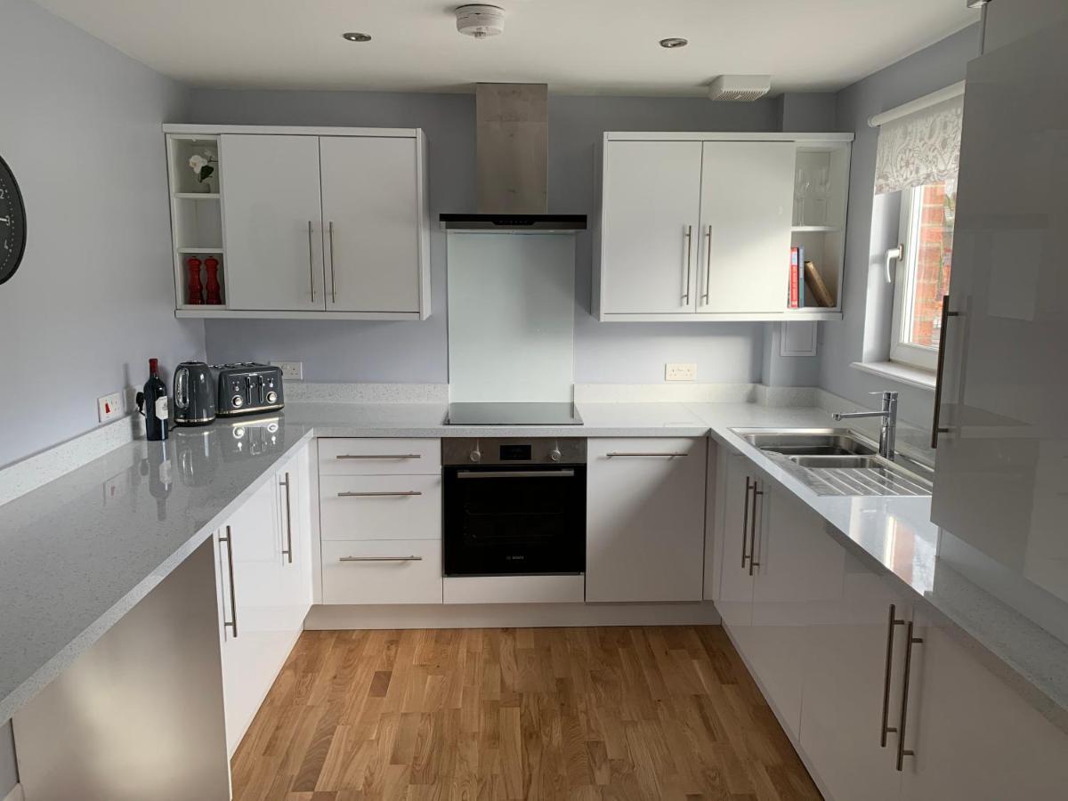 Flat One, 212 Eaglesham Road, East Kilbride, Glasgow Esterno foto